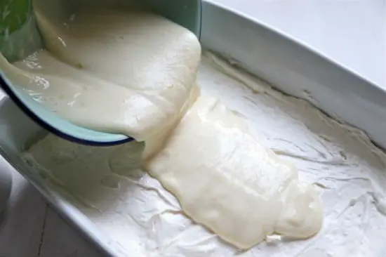 Làm cheesecake chanh bằng sữa đặc không khó 8