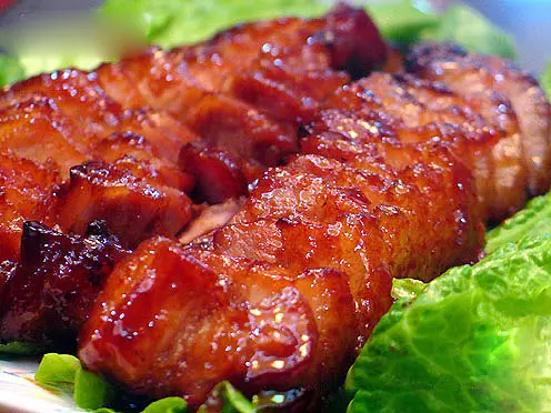 Làm món xá xíu ngon đúng kiểu Quảng Đông