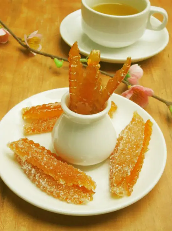 Làm mứt vỏ cam đơn giản
