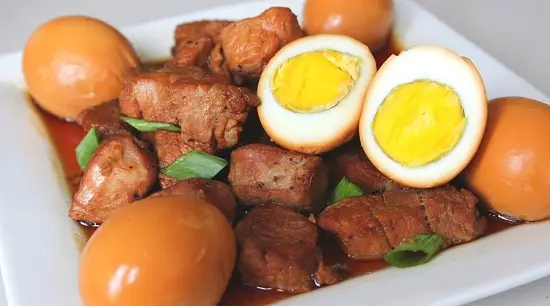 mẹo chế biến thịt lợn thịt kho tàu