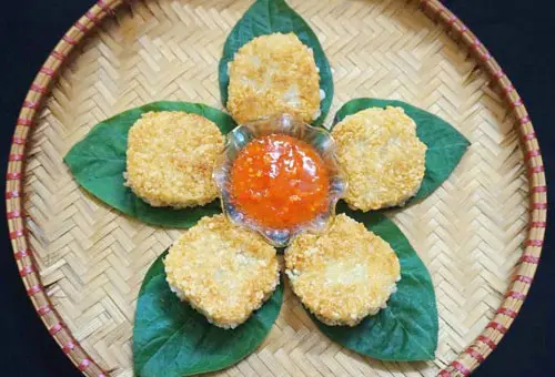 Món ngon cuối tuần: Xôi chiên nhân hải sản