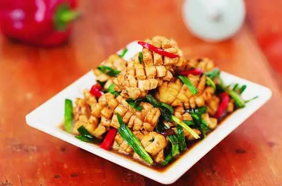 MỰC XÀO HẸ -THÊM MỘT CÁCH XÀO MỰC NGON
