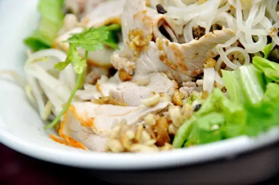 Phở tíu đậm đà.
