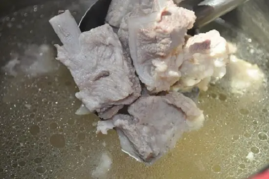 Mẹo vặt hầm xương nhanh nhừ