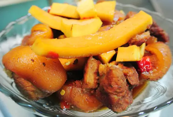 Những món ăn đơn giản hấp dẫn từ dừa