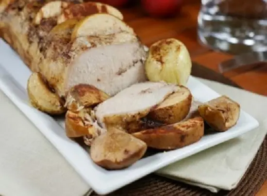 những món ăn ngon dễ làm thịt lợn thăn hầm táo