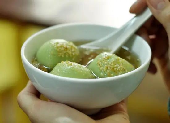 che-troi-nuoc-tra-xanh