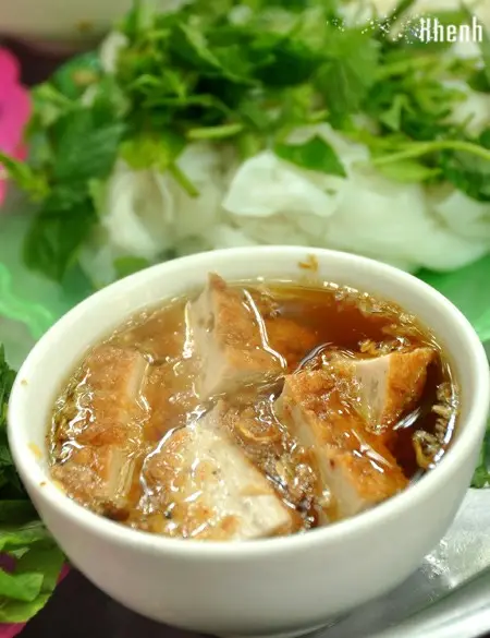 NHỮNG QUÁN NGON CÓ TUỔI ĐỜI TRÊN 20 NĂM Ở HÀ NỘI