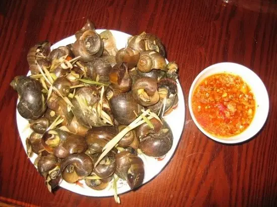 quán ốc luộc Ông Gìa