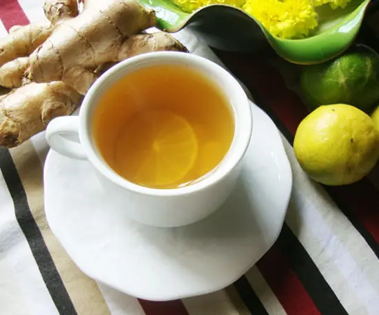 NƯỚC CHANH VỪA MÁT LẠI VỪA GIẢI CẢM