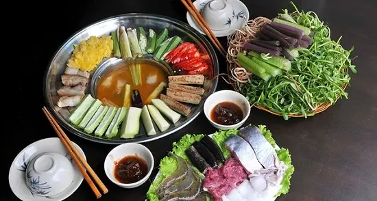 Lẩu mắm Phương Nam