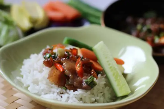 RAU CỦ LUỘC ĐƠN GIẢN DỄ LÀM