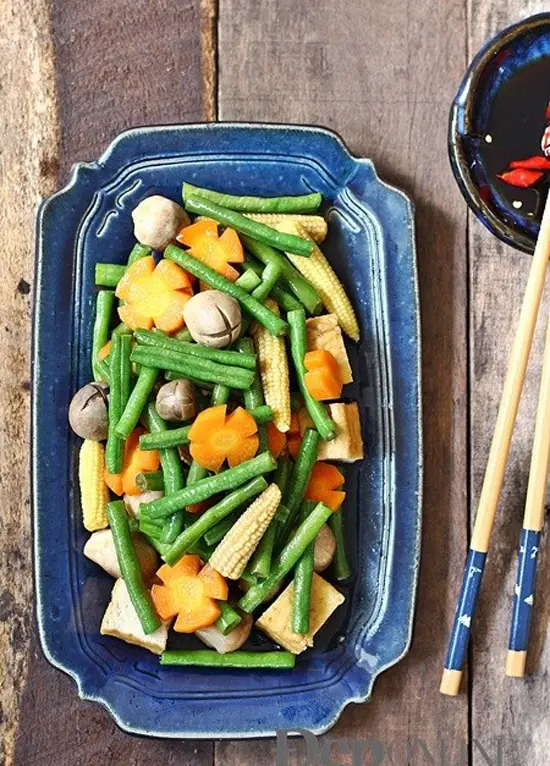 RAU CỦ XÀO CHAY CHO BỮA ĂN THÊM THANH TỊNH