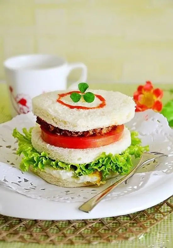 Sandwich Valentine – món ăn cho lễ tình nhân ngọt ngào