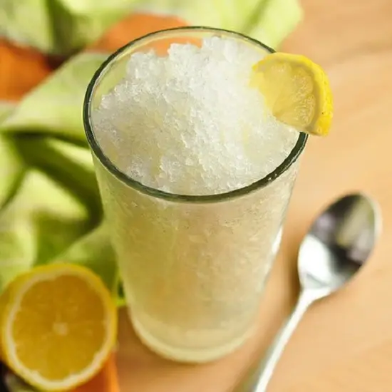 tự tay làm sinh tố chanh tuyết