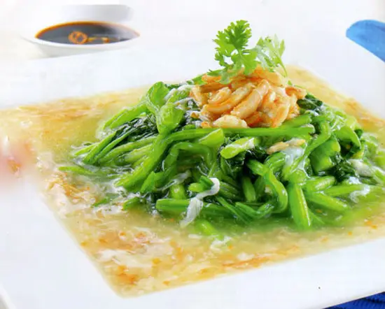 SÚP CUA VỚI RAU BÓ XÔI LẠ LẠ NGON NGON