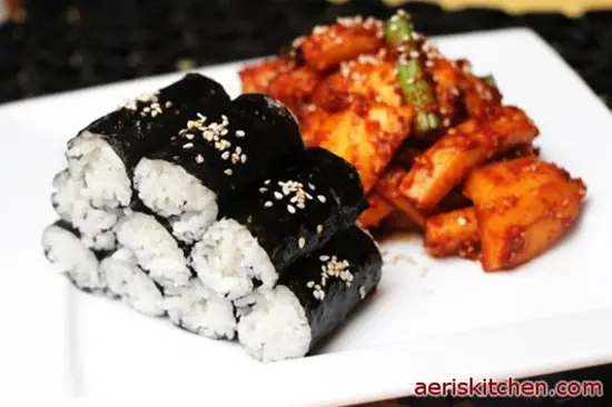 TẬP LÀM MÓN HÀN CHUNGMU KIMBAP