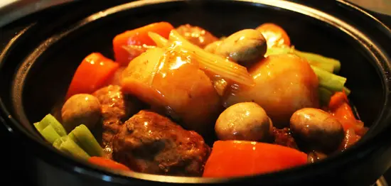 thit-bo-nau-khoai-tay-ca-rot-4