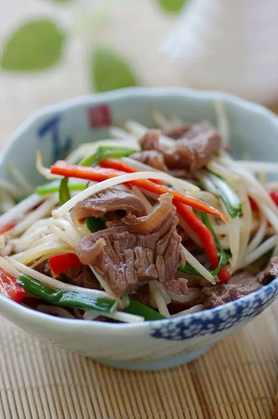 THỊT BÒ XÀO GIÁ ĐỖ ĐƠN GIẢN DỄ LÀM