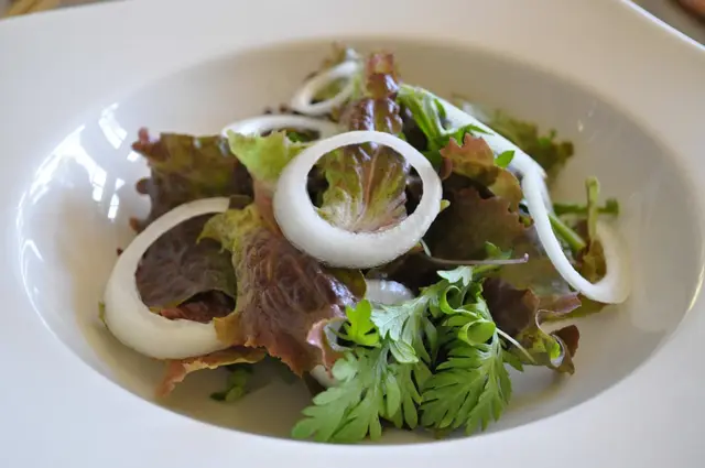 Thu-lam-salad-ca-ngu-Tataki-khac-biet-7