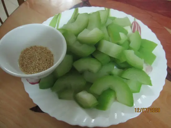 Thực đơn cơm trưa văn phòng cho người bận rộn