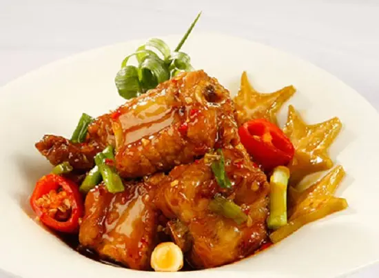 Thực đơn cơm văn phòng cho bữa trưa văn phòng thêm ấm áp