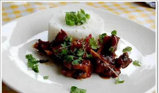 Thực đơn cơm văn phòng cho bữa trưa văn phòng thêm ấm áp