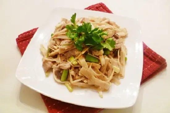 Thực đơn cơm văn phòng