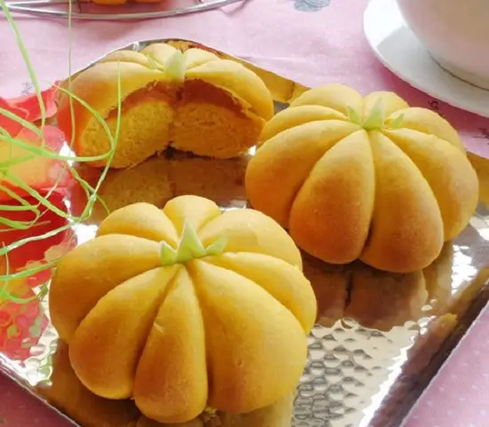 Trổ tài làm món chay bánh bao bí đỏ vừa ngon, vừa dễ làm tại nhà