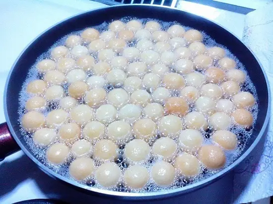 cách làm bánh nhãn 6