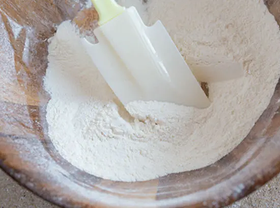 Tự làm bánh su kem nhân sầu riêng vừa ngon vừa lạ 3