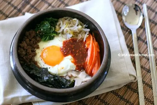 TỰ LÀM CƠM TRỘN BIMBIMBAP NGON NHƯ NGOÀI HÀNG