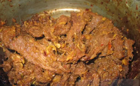tu-lam-mon-thit-bo-kho-lai-rai-don-tet-04