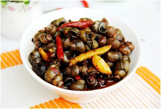 Tự làm ốc xào sả ớt ngon bổ rẻ