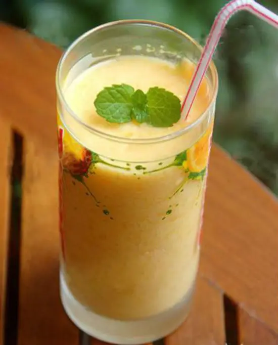 Lưu ý khi làm món sinh tố xoài thập cẩm