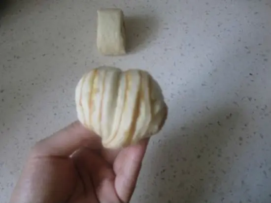 Tuyệt chiêu làm bánh bao xoắn ngon độc lạ 10