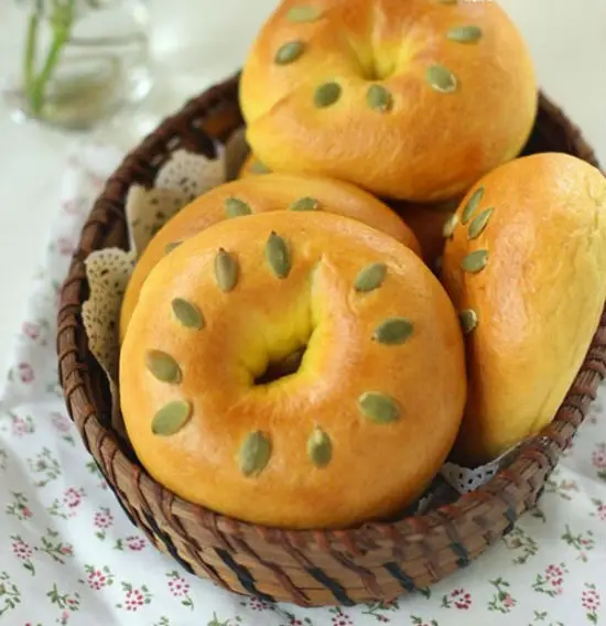 Lưu ý khi làm bánh mì bí đỏ