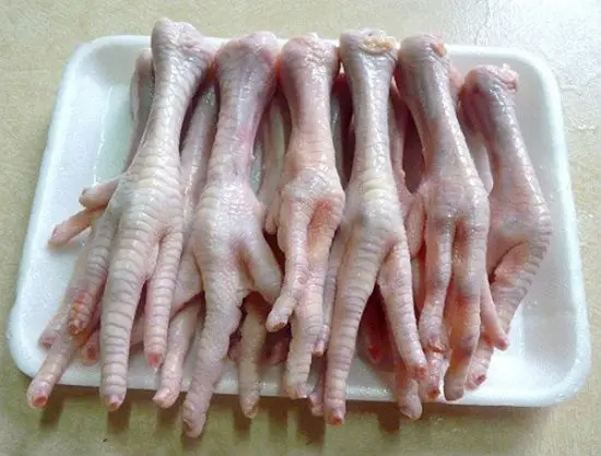 Nguyên liệu làm món chân gà hấp hành