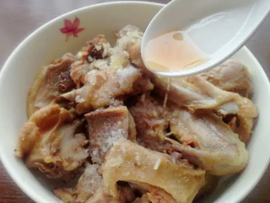 Ứơp gia vị cho món vịt nấu măng