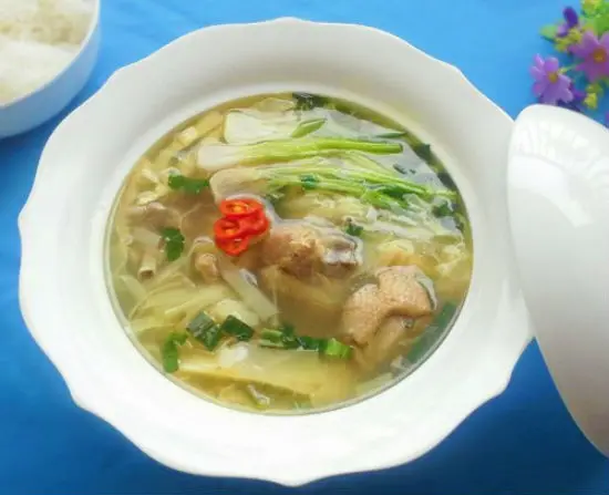 Tuyệt chiêu làm món vịt nấu măng cực ngon