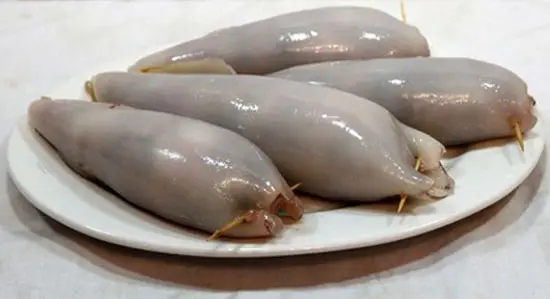 ỨA NƯỚC MIẾNG VỚI MÓN MỰC NHỒI THỊT CHIÊN VÀNG