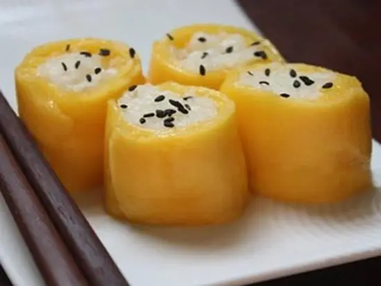 Xôi xoài cuốn kiểu sushi bạn thử chưa?